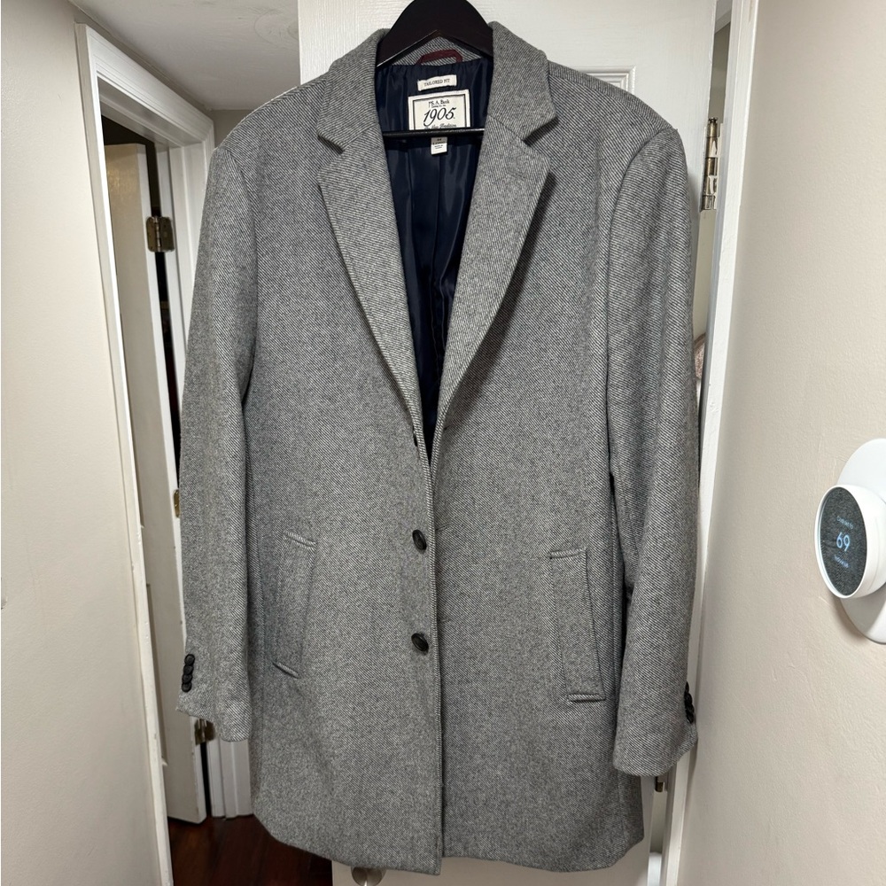 Jos. A Bank Herringbone Gray Topcoat 44L Long (Tall)